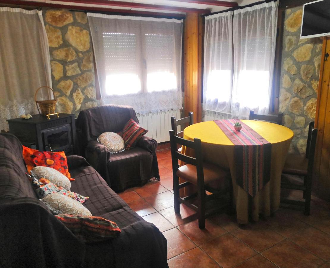 Casa Conesa II Pensionat Tronchon Exteriör bild