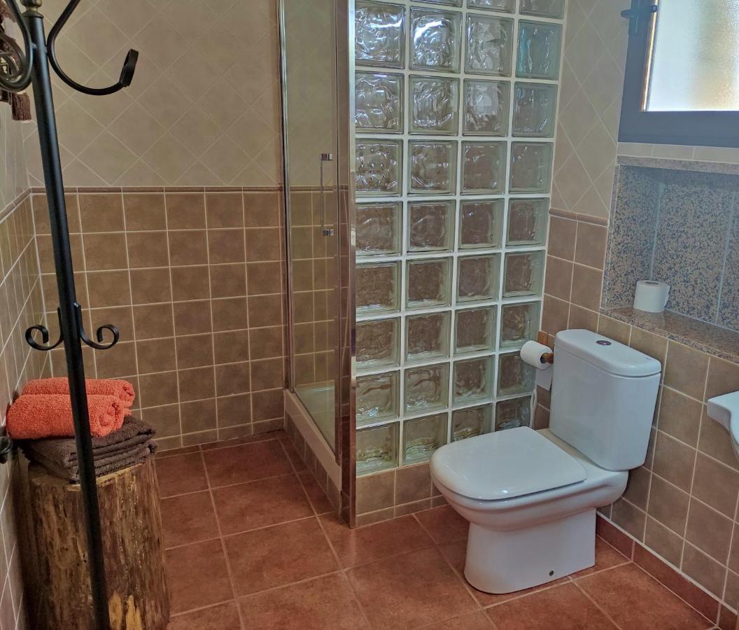 Casa Conesa II Pensionat Tronchon Exteriör bild