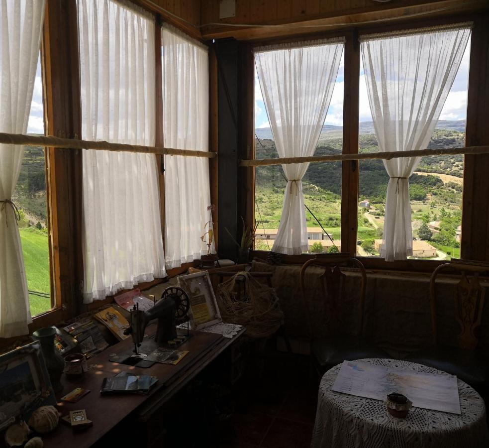 Casa Conesa II Pensionat Tronchon Exteriör bild